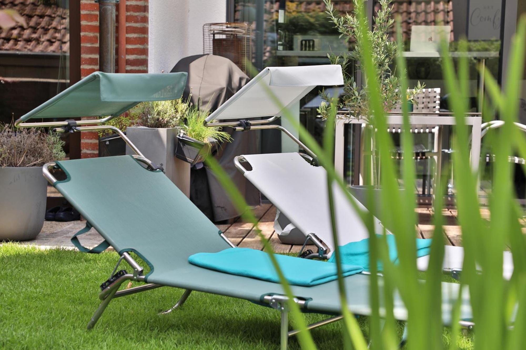 Modernes Studio-Apartment Gersthofen Bagian luar foto